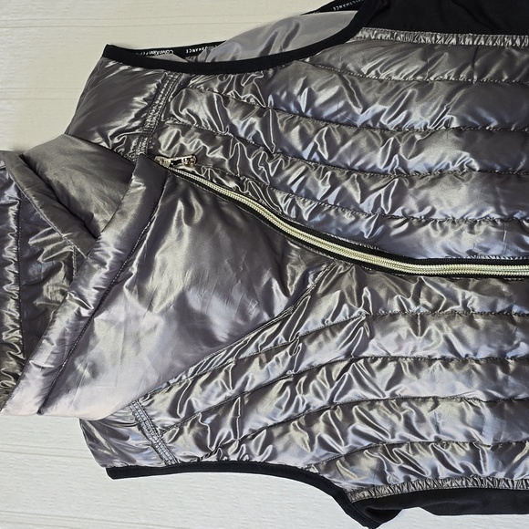 Calvin Klein Performance Asymmetrical Down Vest | Gunmetal Gray | Size XS - Picture 3 of 16